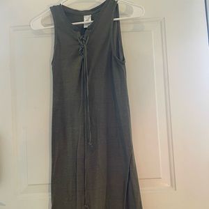 Green straight dress